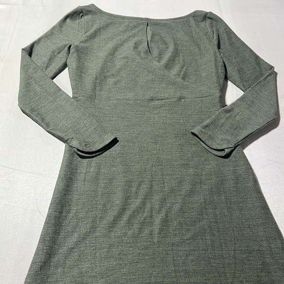 Toad and Co intermosso dress - Picture 4 of 8